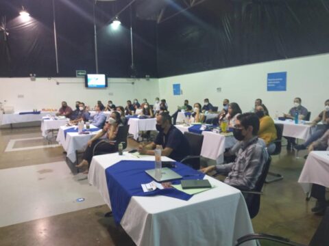 DBBD52B3-38A5-456A-9DDF-B19ECE619C02